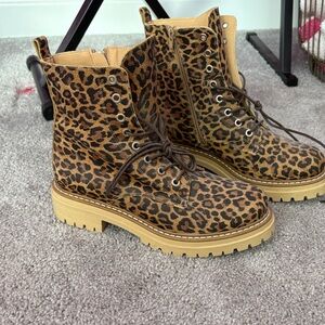 Leopard Print Lace-Up Platform Combat Boots - Brown